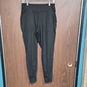 Fit USA Size L Black Indy Active Joggers